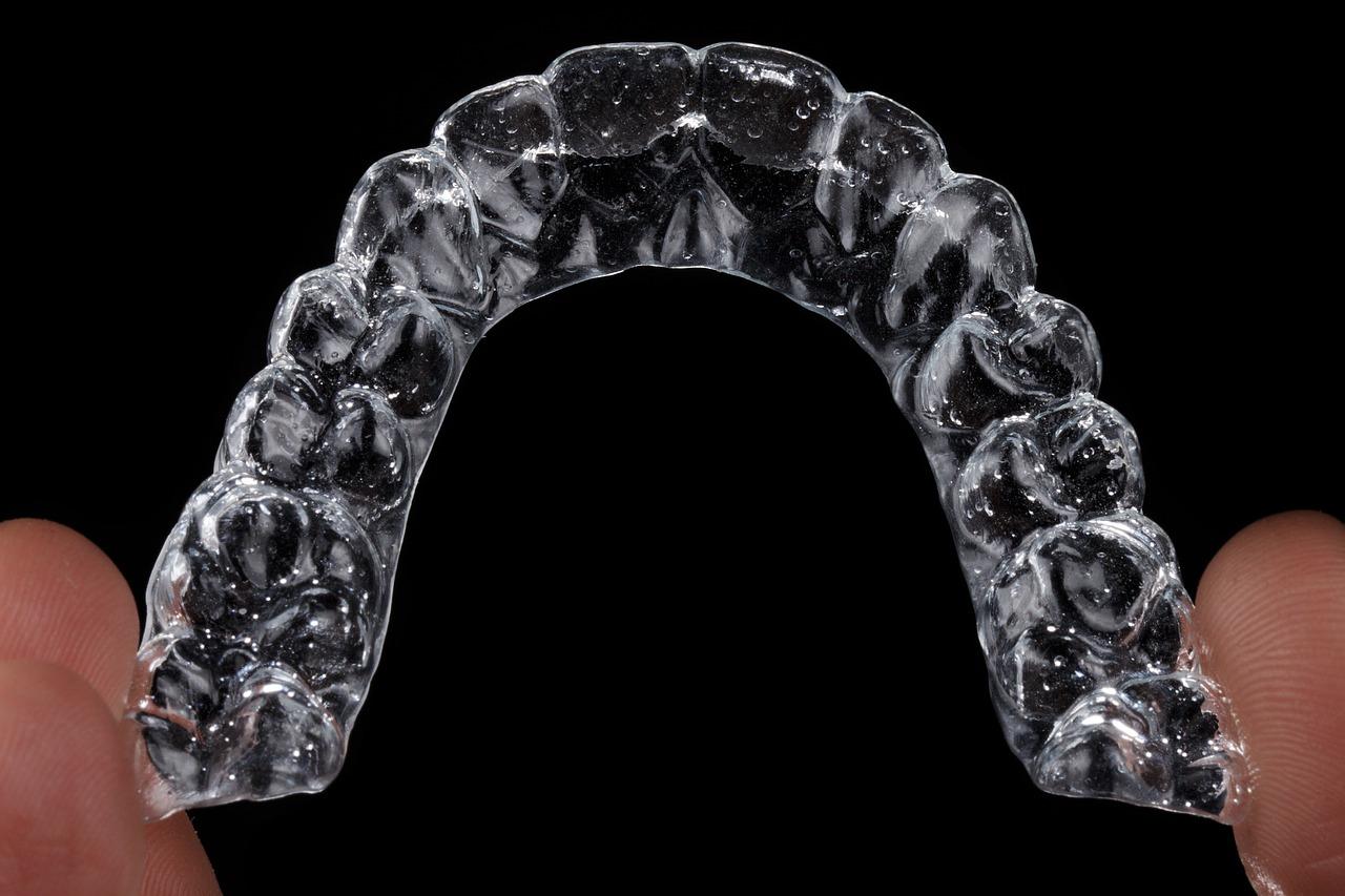 clear aligner or invisalign