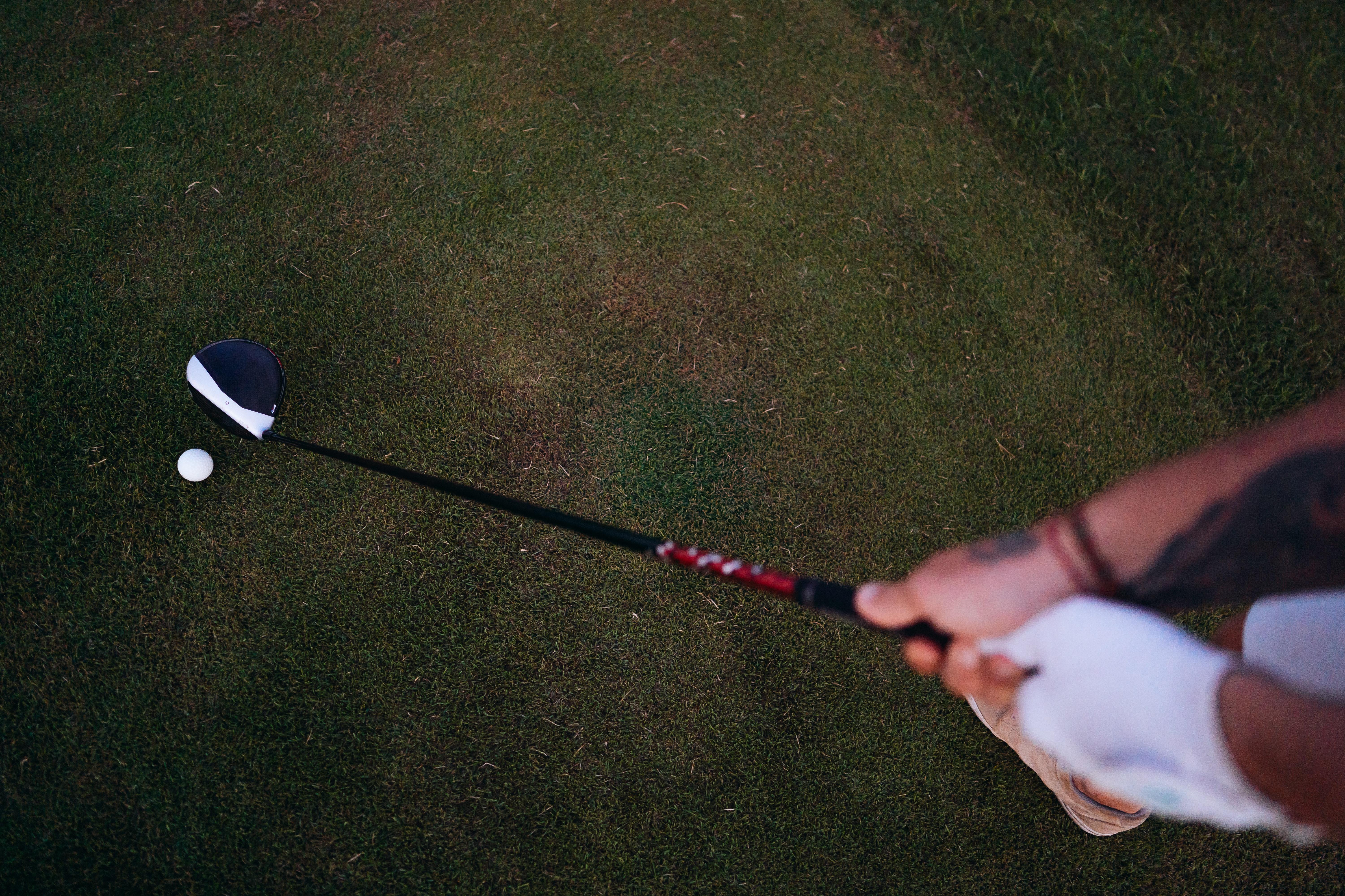 golf clubs on united airlines