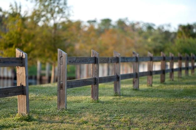 farm style fence ideas