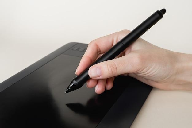 Do You Need To Charge A Huion Drawing Tablet Pen 