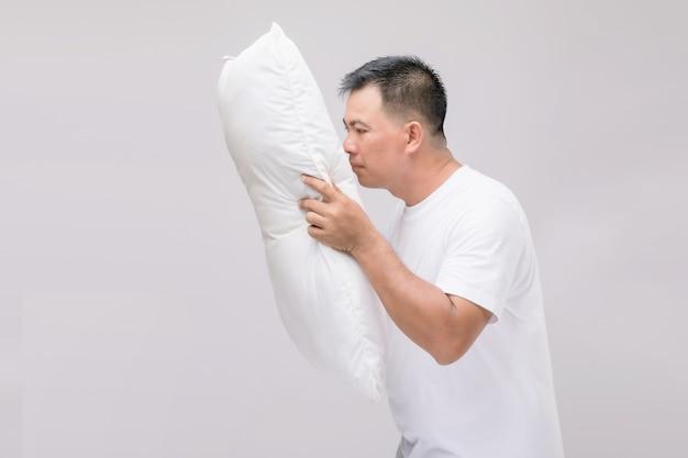  How To Get Rid Of New Pillow Smell 