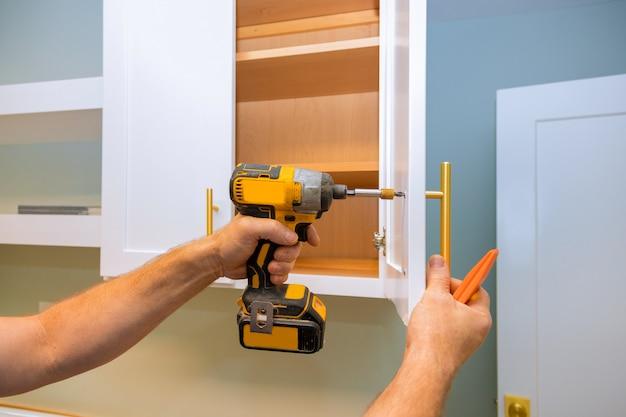 How To Install A Closet Rod Without Drilling 