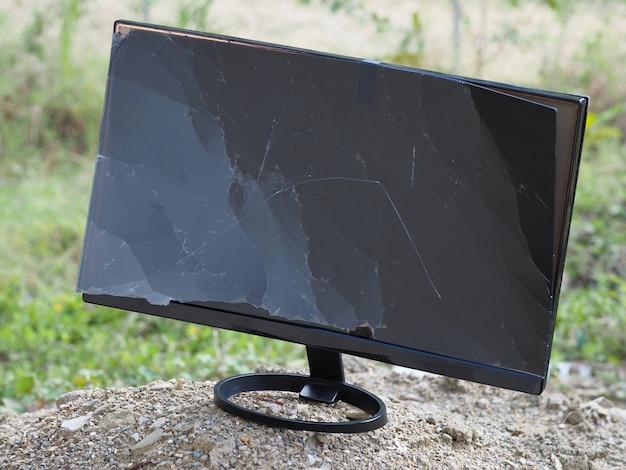 How To Fix Cracked Monitor Screen 